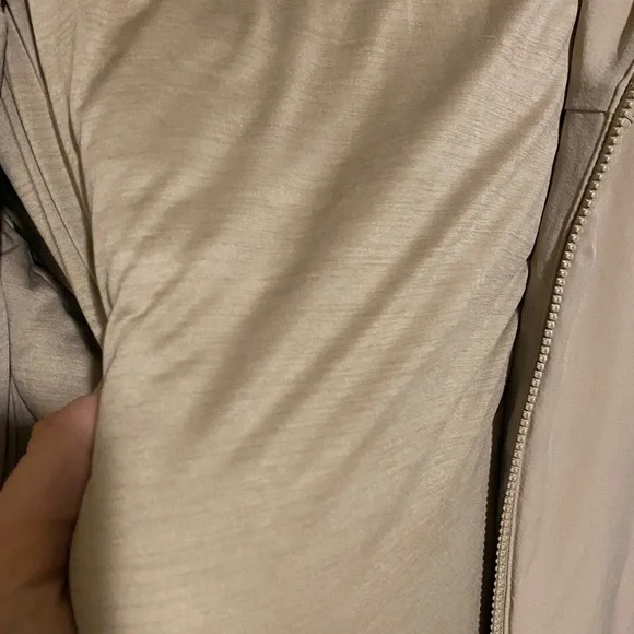 Arc'teryx Epsilon Insulated Hoody XS - Picture 8 of 8